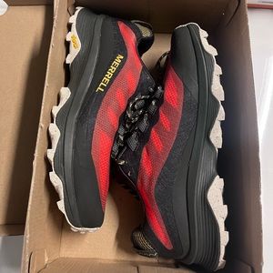Men's Moab Speed Size 8